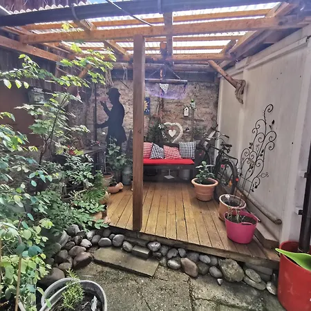 Casa Apartment *